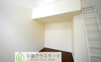 Room 6.89