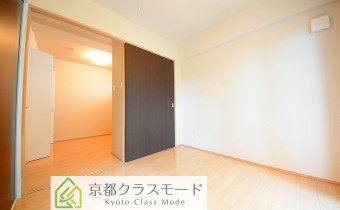 Room 4.4