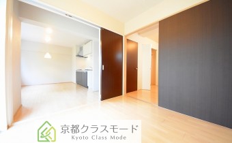 Room 4.4