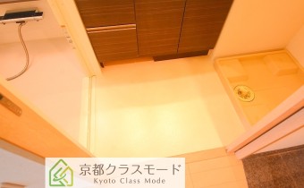 ※室内写真は同マンション内・別タイプの参考画像となります。