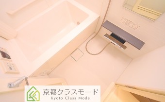 ※室内写真は同マンション内・別タイプの参考画像となります。