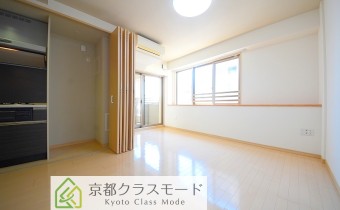 ※室内写真は同マンション内・別タイプの参考画像となります。