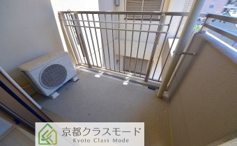 ※室内写真は同マンション内・別タイプの参考画像となります。