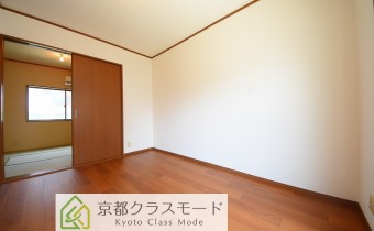 Room7