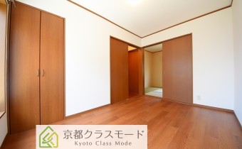 Room7