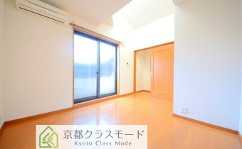 Room7.5