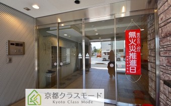 マンション玄関