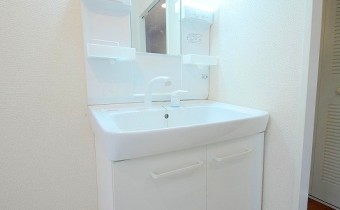 独立洗面台