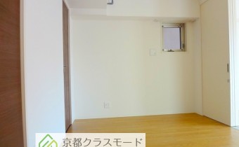 Room 5