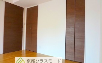 Room 5