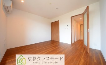 Room 8