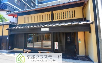 和テイストなエントランスです♪