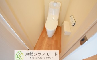 1F：ウォシュレットトイレ