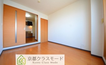 Room 5.3（キッチン側）
