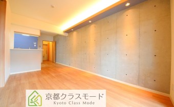 コンクリート打ちっぱなしのお洒落な室内☆