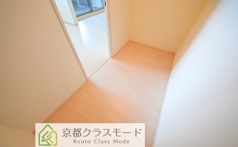 ウォークインクローゼット・別アングル