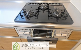 3口ガスコンロ（グリル付き）