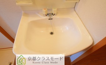 独立洗面台