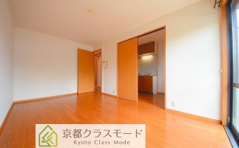 「戸建て感覚」のお部屋です♪キッチンは「独立タイプ」です。