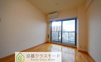 Room 6　※室内写真は同マンション内の別のお部屋です（参考にご覧ください）