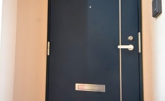 玄関ドア
