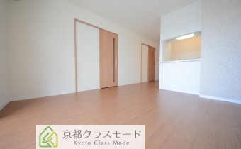 人気のシャーメゾンシリーズ・築浅です☆