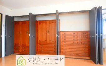 Room 10.7のクローゼット