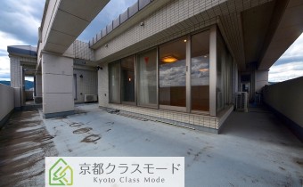 メインバルコニー