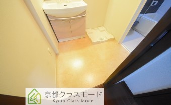 脱衣洗面室