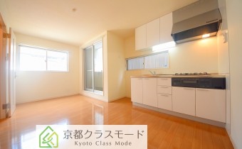 コンパクトのまとまった綺麗なお部屋です♪