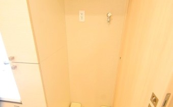 洗濯機置場※同マンション別タイプの写真です