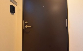 玄関ドア