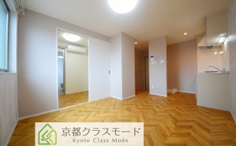 個性的な室内空間♪「2人入居」もご相談可！