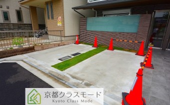 敷地内ガレージ
