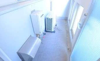 洗濯室横のバルコニー