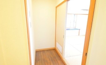 和室へ