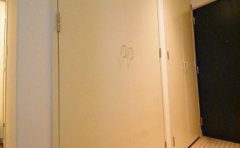 廊下　※室内写真は同マンション内の別タイプのものです。