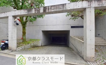 ガレージ入り口