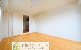 Room 8