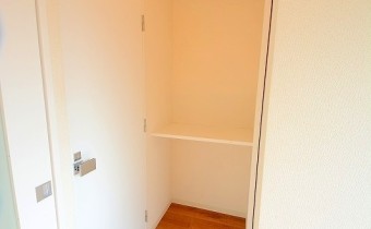 洋室の棚