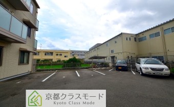 敷地内駐車場