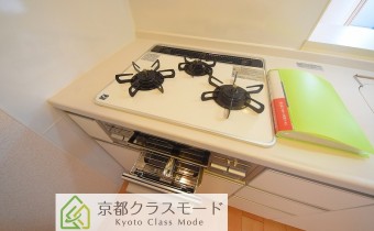 3口ガスコンロ（グリル付き）