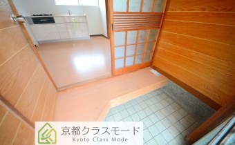 玄関・別アングル