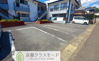 敷地内ガレージ