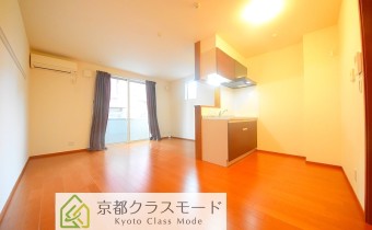 Room12.7