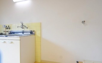 冷蔵庫置場