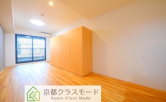Room18
