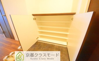 シューズボックス