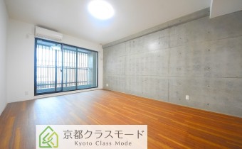 Room18