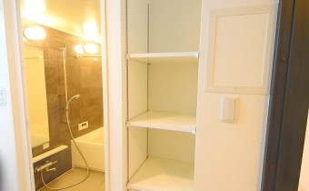 収納　※室内写真は606号室のものです。